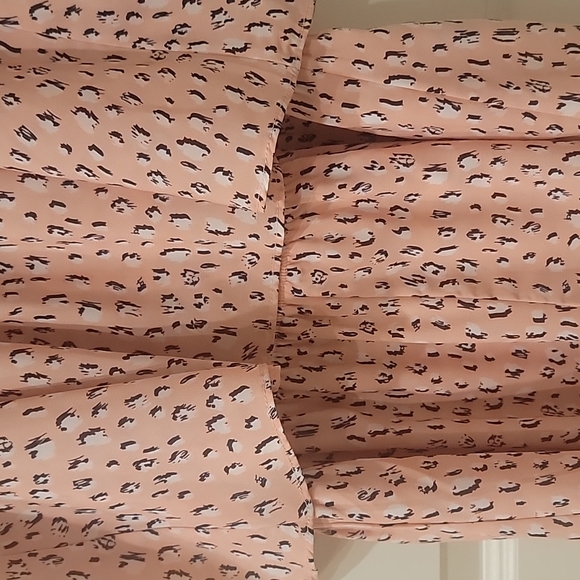 Romper - Picture 3 of 7